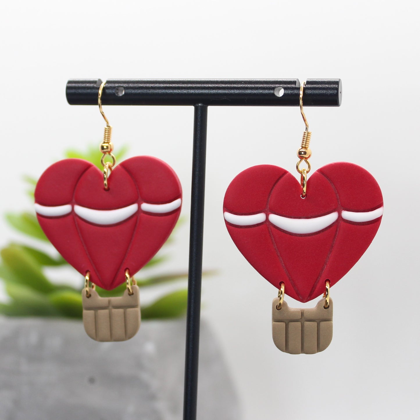 Hot-Air Heart Dangles š