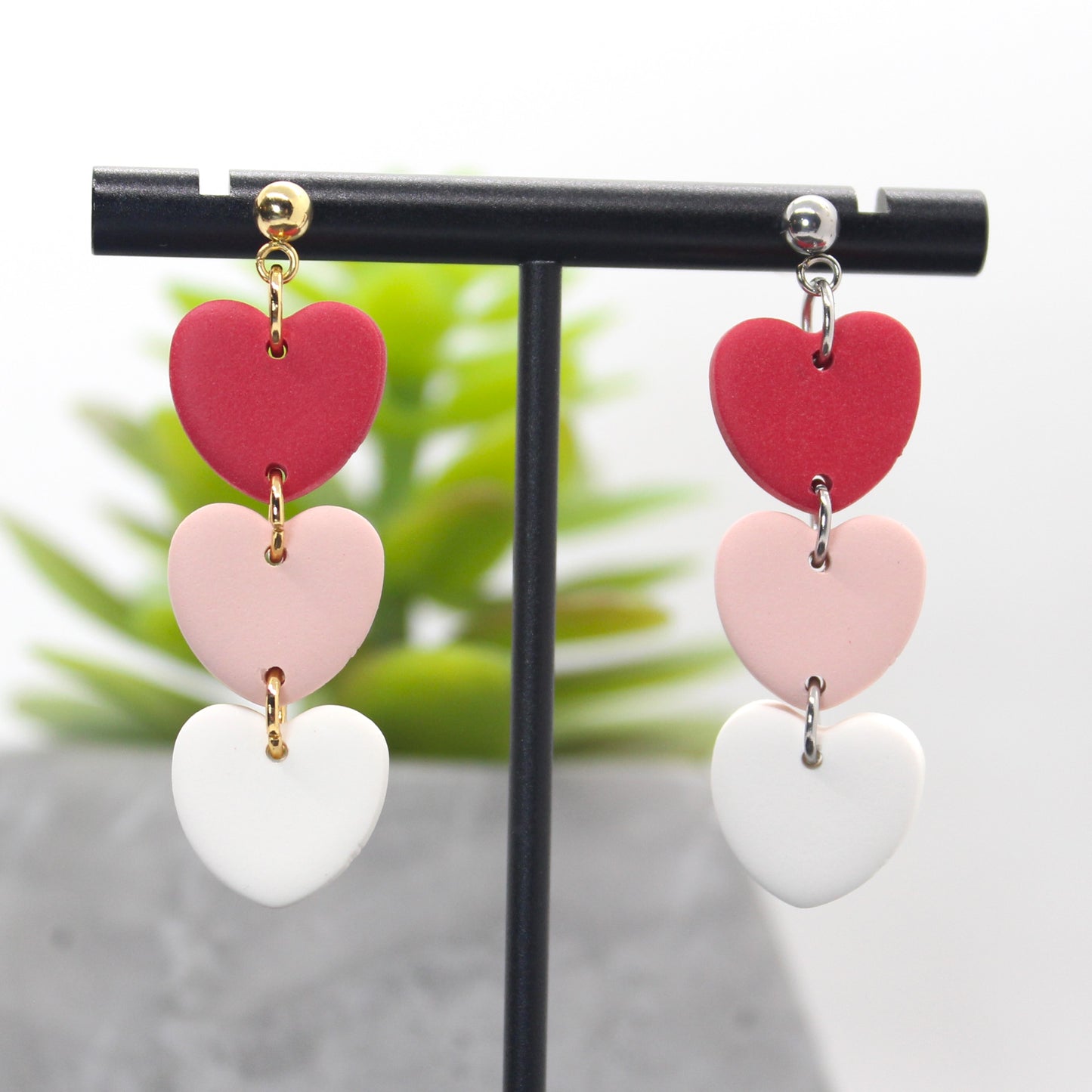 Tri-Heart Dangles š
