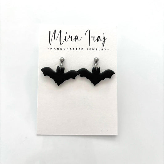 Bat dangles
